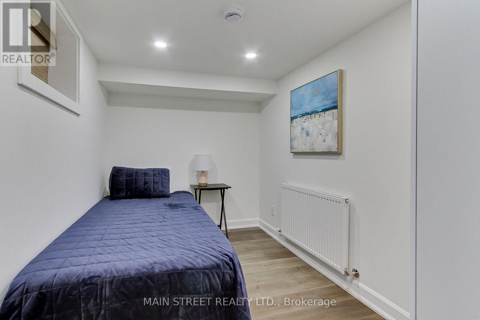 595 Northcliffe Boulevard, Toronto, Ontario  M6E 3L6 - Photo 38 - C13089858