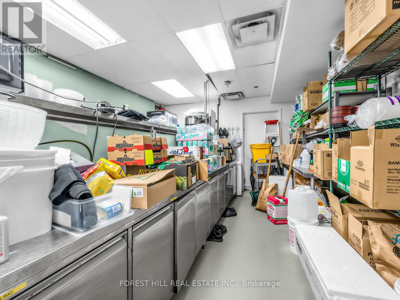 348 Broadview Avenue, Toronto, Ontario  M4M 2H1 - Photo 26 - E12850000