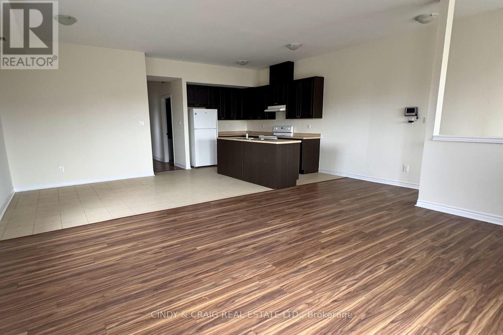 9 - 15 Rosswell Drive, Clarington, Ontario  L1E 0B9 - Photo 5 - E13089486