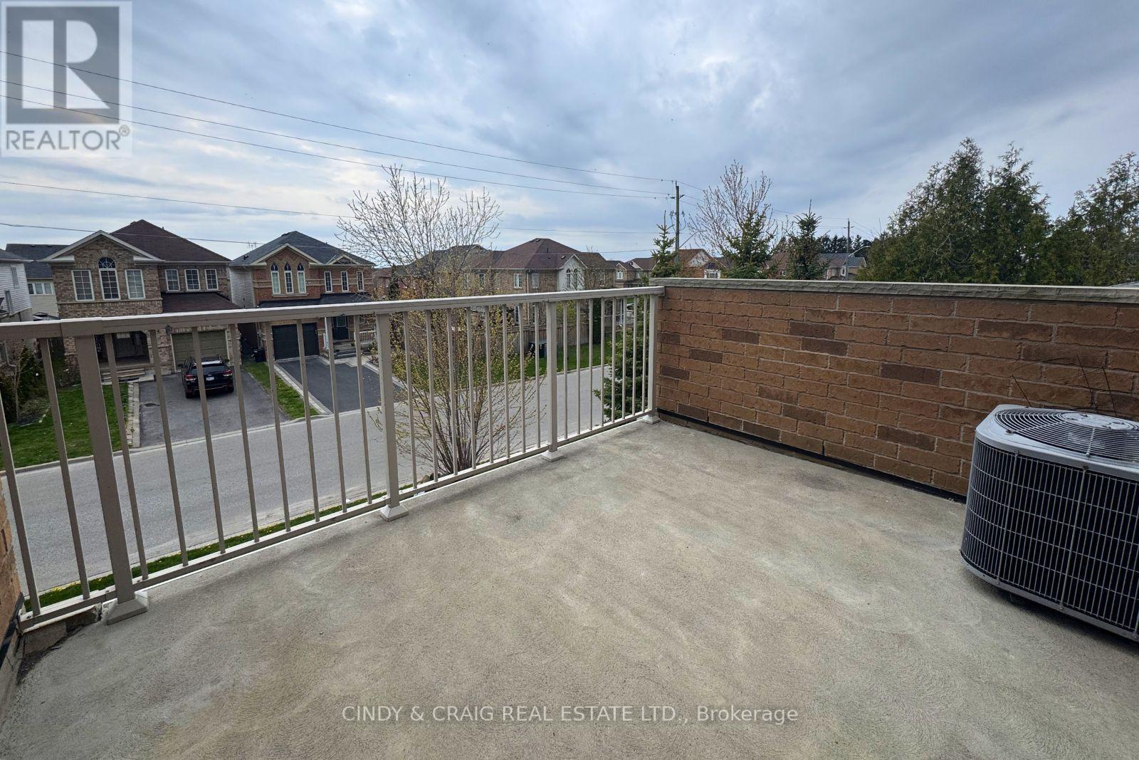 9 - 15 Rosswell Drive, Clarington, Ontario  L1E 0B9 - Photo 6 - E13089486