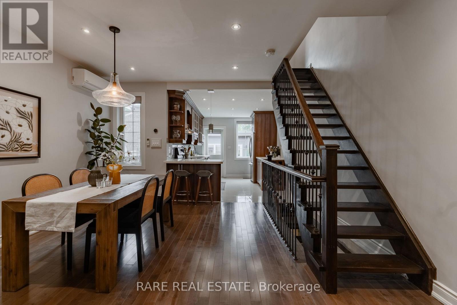 431 Jones Avenue, Toronto, Ontario  M4J 3G6 - Photo 10 - E13089546