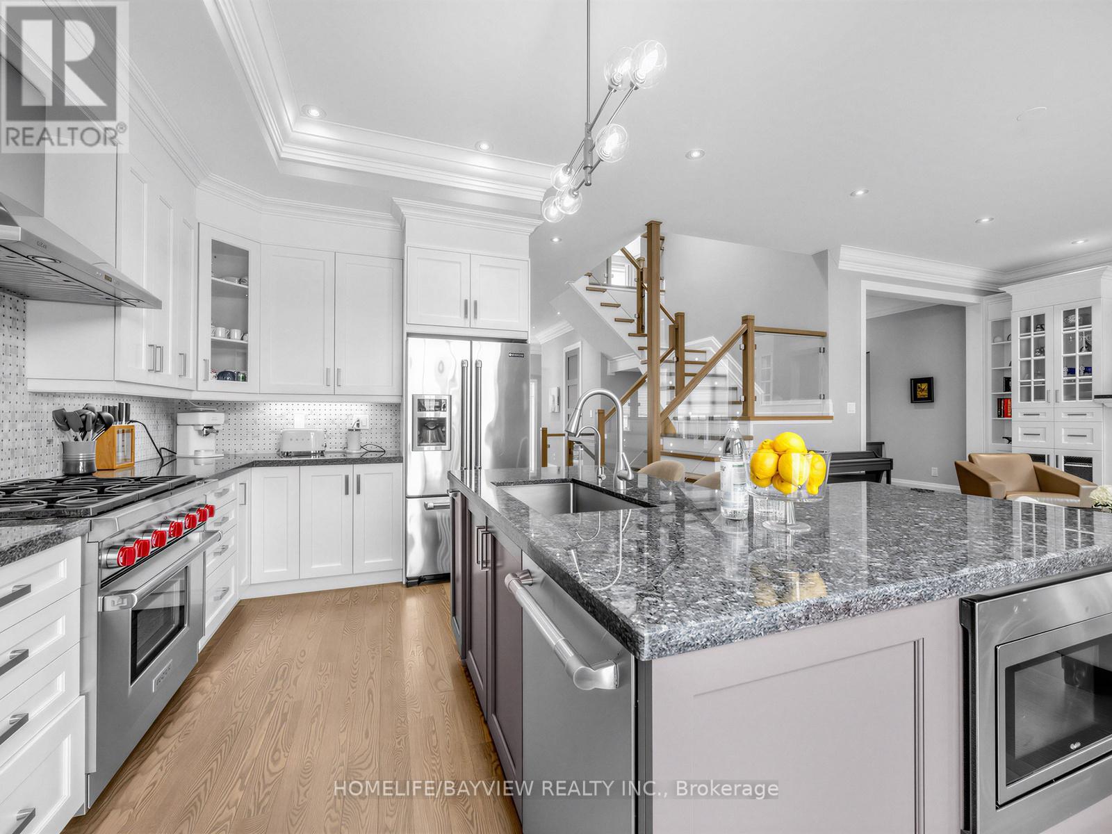 40 Clonmore Drive, Toronto, Ontario  M1N 1X6 - Photo 12 - E13089640