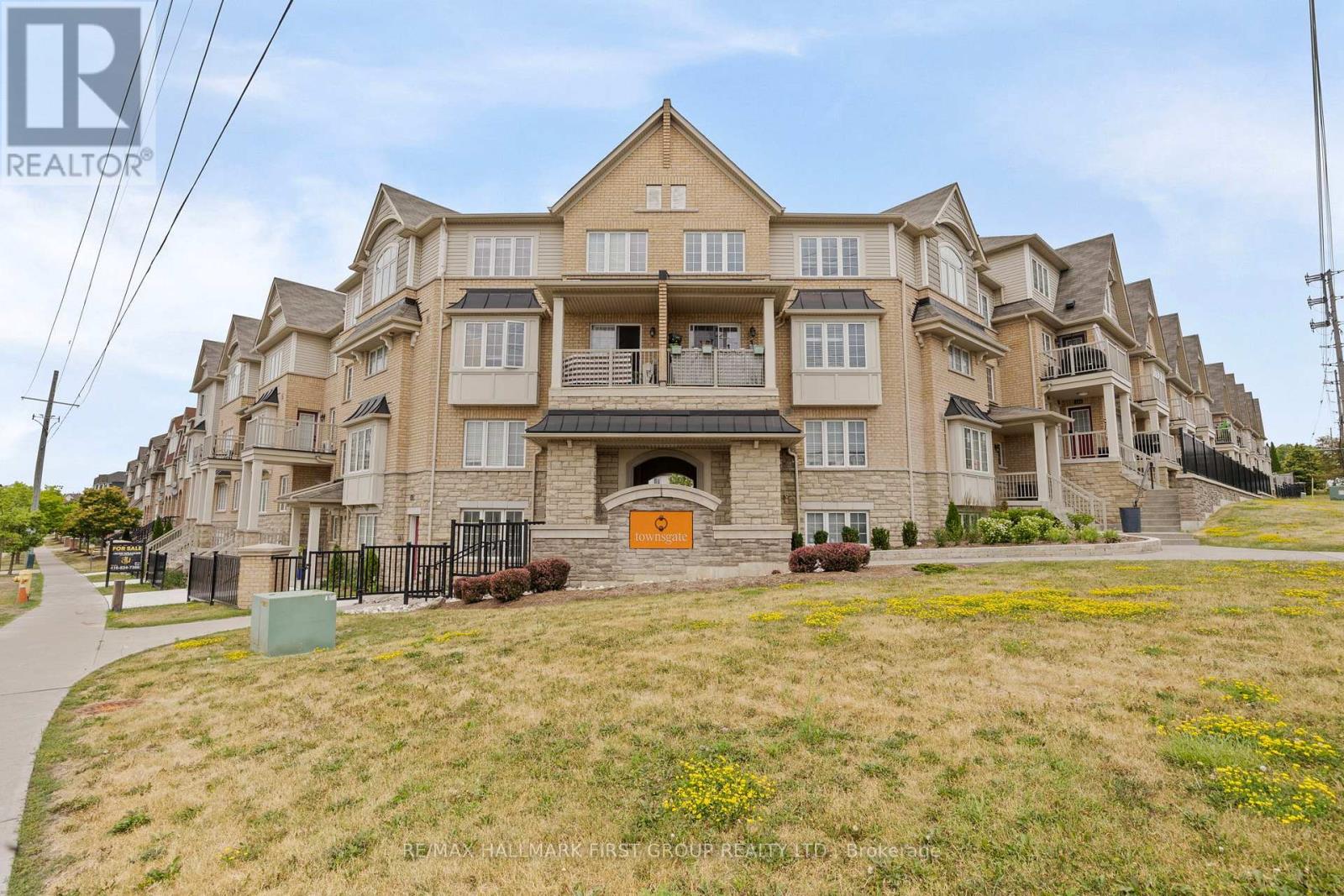 70 ABELA LANE, Ajax, Ontario