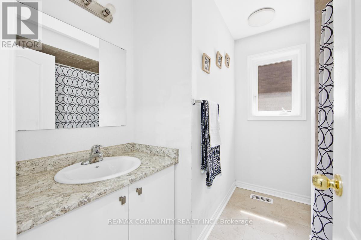 1857 Fosterbrook Street, Oshawa, Ontario  L1K 3C5 - Photo 21 - E13089714
