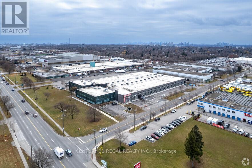 111 - 1550 Birchmount Road, Toronto, Ontario  M1P 2H1 - Photo 2 - E13089790