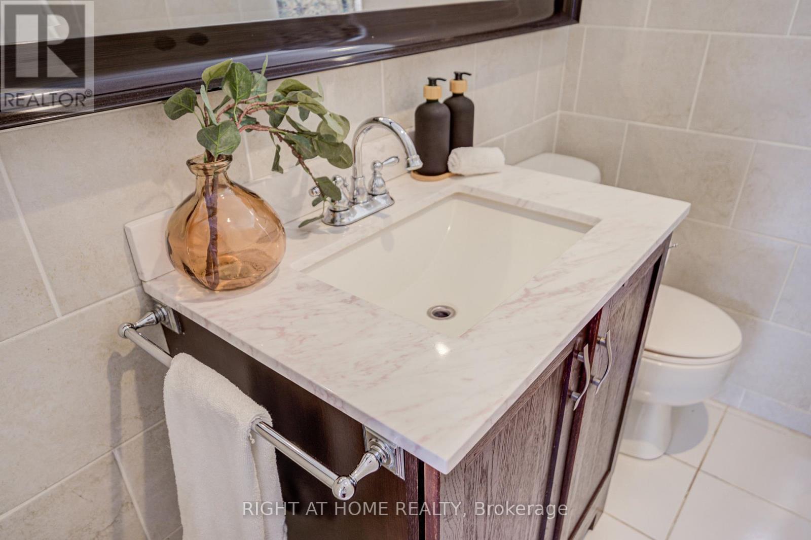 61 Beatty Road, Ajax, Ontario  L1S 1Z1 - Photo 20 - E13089906