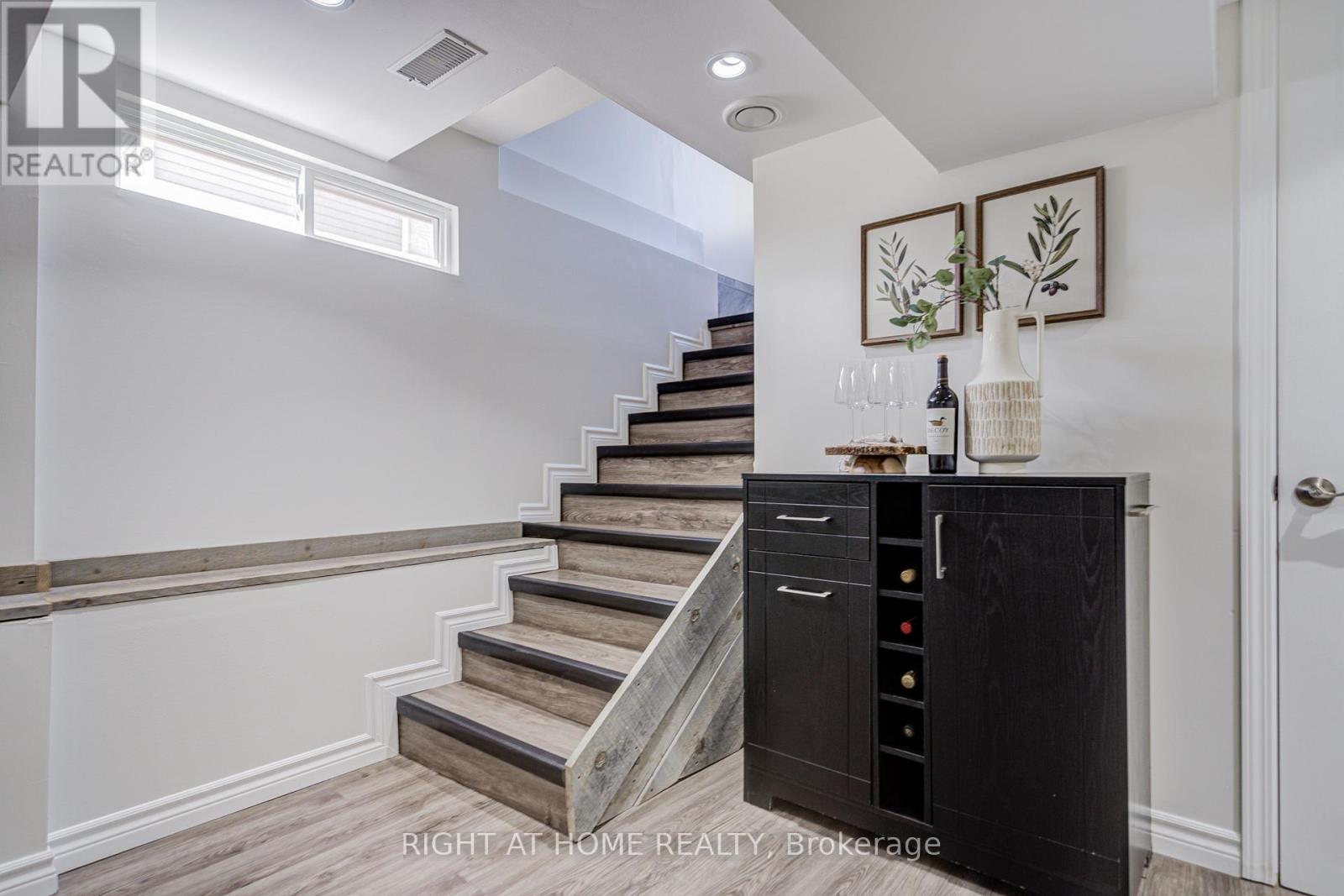 61 Beatty Road, Ajax, Ontario  L1S 1Z1 - Photo 29 - E13089906