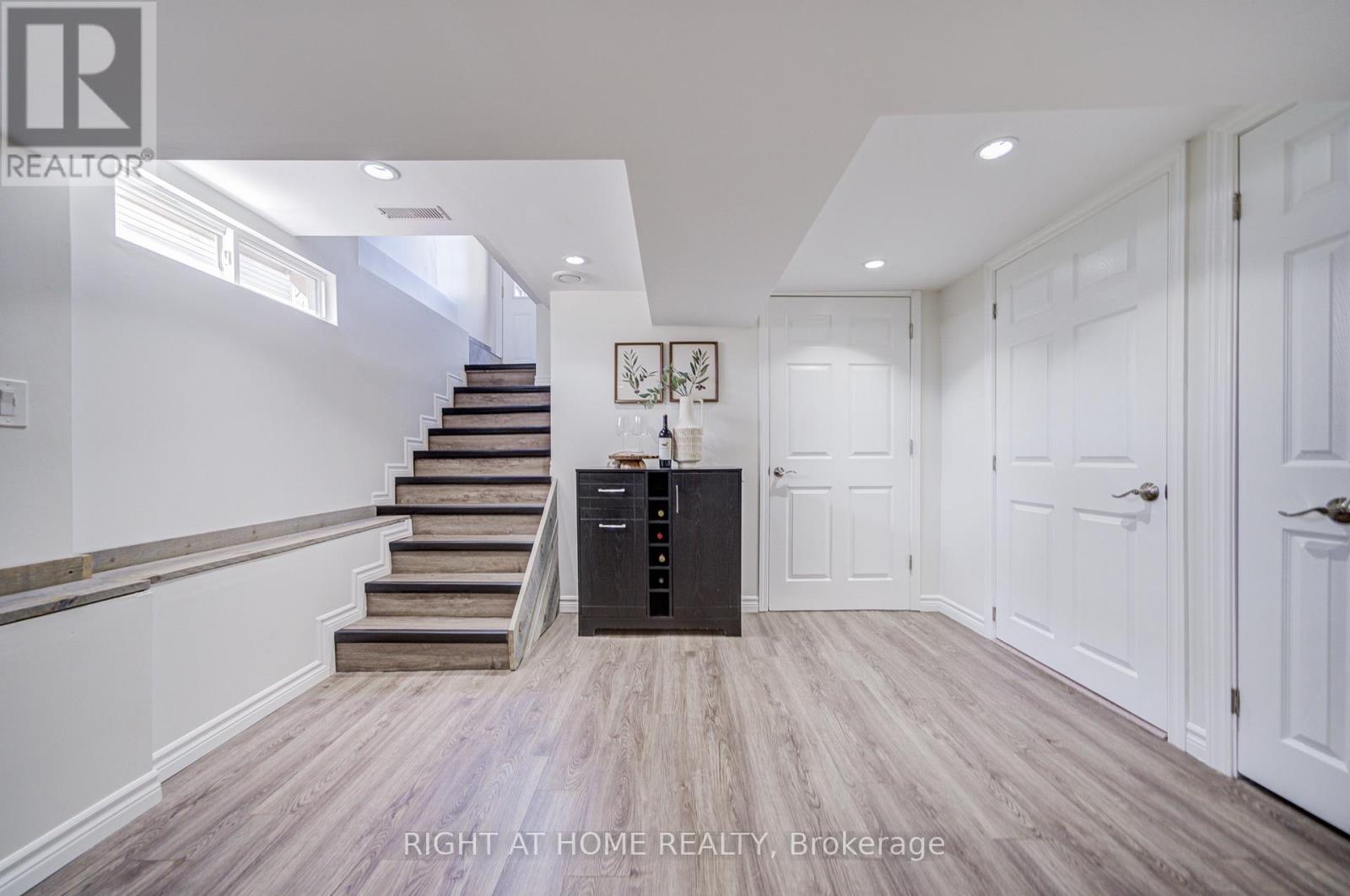 61 Beatty Road, Ajax, Ontario  L1S 1Z1 - Photo 37 - E13089906