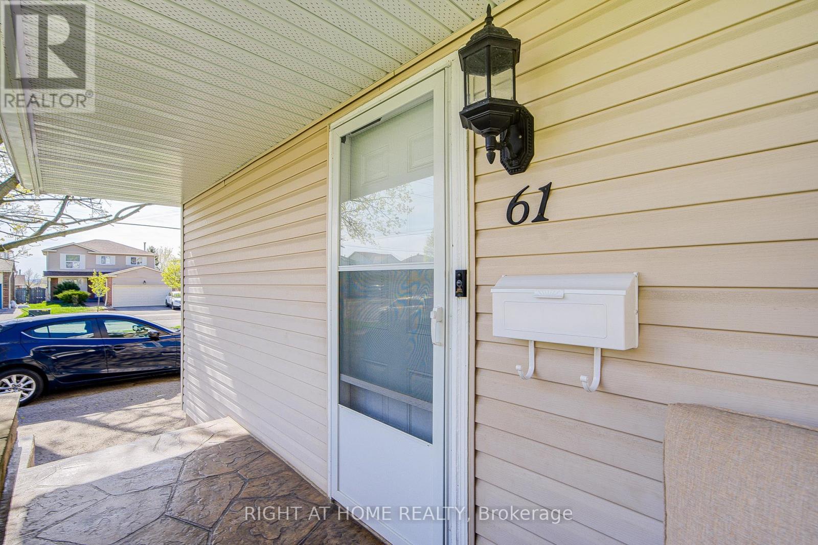 61 Beatty Road, Ajax, Ontario  L1S 1Z1 - Photo 6 - E13089906