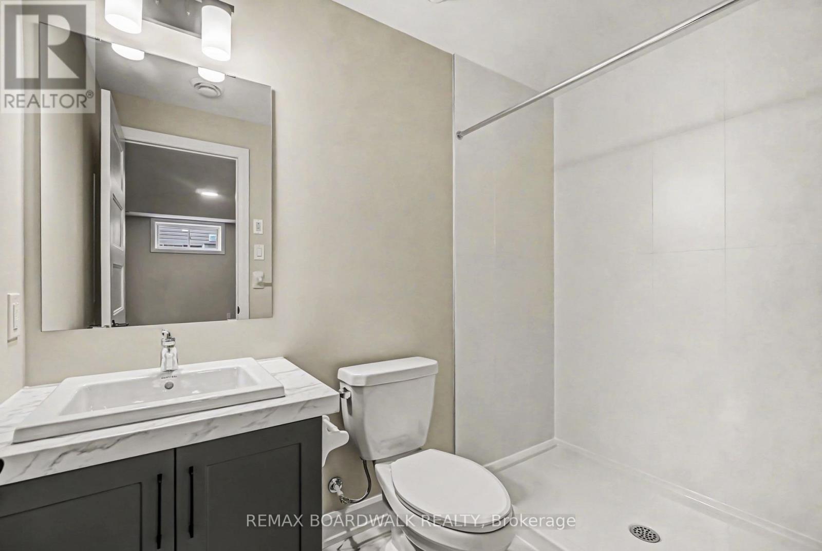 404 Falcon Lane, Russell, Ontario  K4R 1E5 - Photo 17 - X12899440