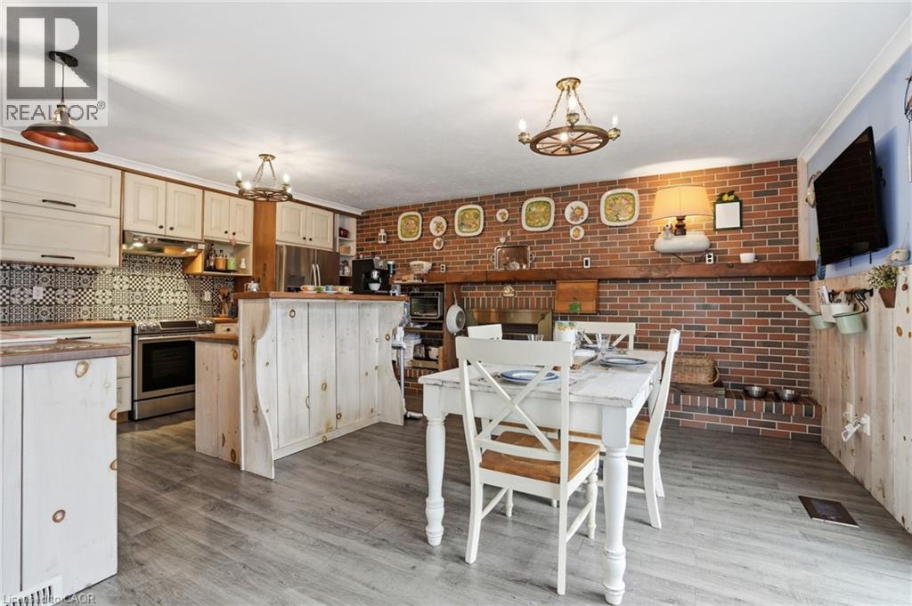 14 Edinburgh Drive, St. Catharines, Ontario  L2M 3H1 - Photo 11 - 40826768