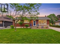 14 EDINBURGH Drive, St. Catharines, Ontario