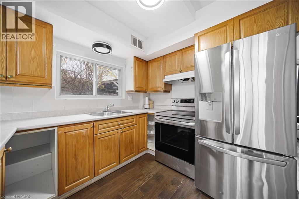 471 Seabourne Drive, Oakville, Ontario  L6L 4E9 - Photo 9 - 40824091