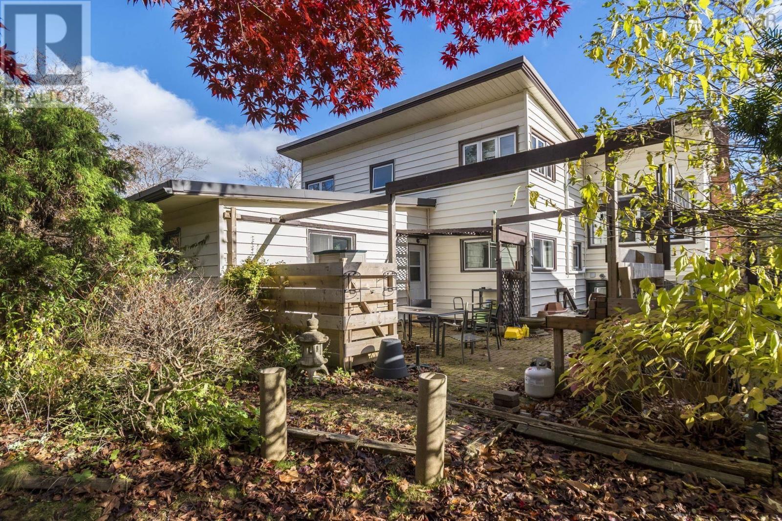 7082 Murdoch Avenue, Halifax, Nova Scotia  B3L 2G7 - Photo 39 - 202603044