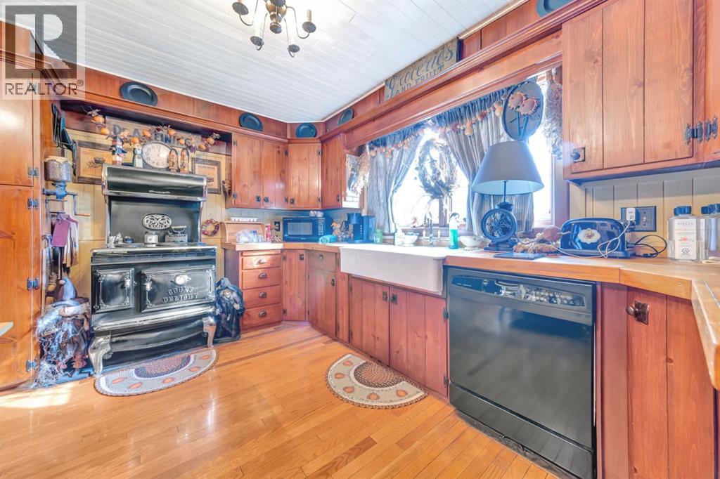 3002 67 Avenue, Lloydminster, Alberta  T9V 3H8 - Photo 6 - A2301528