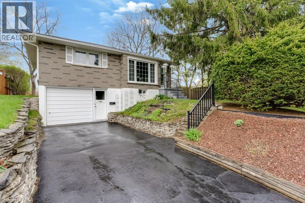 23 EDWARD Street, Cambridge, Ontario
