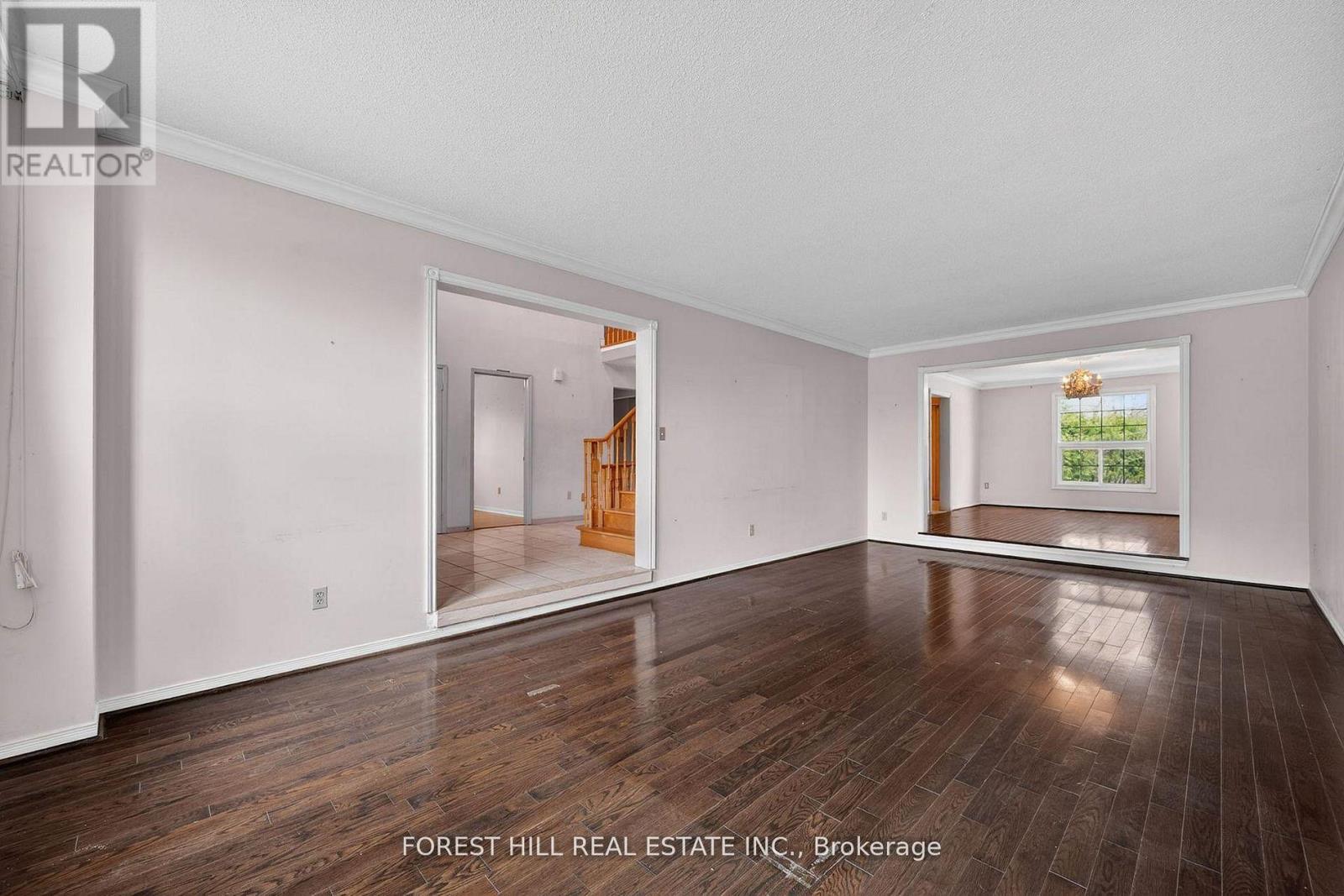 20 Elston Court, Richmond Hill, Ontario  L4C 8A5 - Photo 6 - N13089750