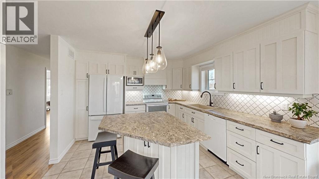 6 Baycrest Drive, Grand Bay-Westfield, New Brunswick  E5K 2V4 - Photo 7 - NB136929
