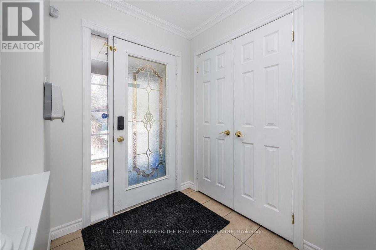 229 SPROULE DRIVE, Barrie, Ontario