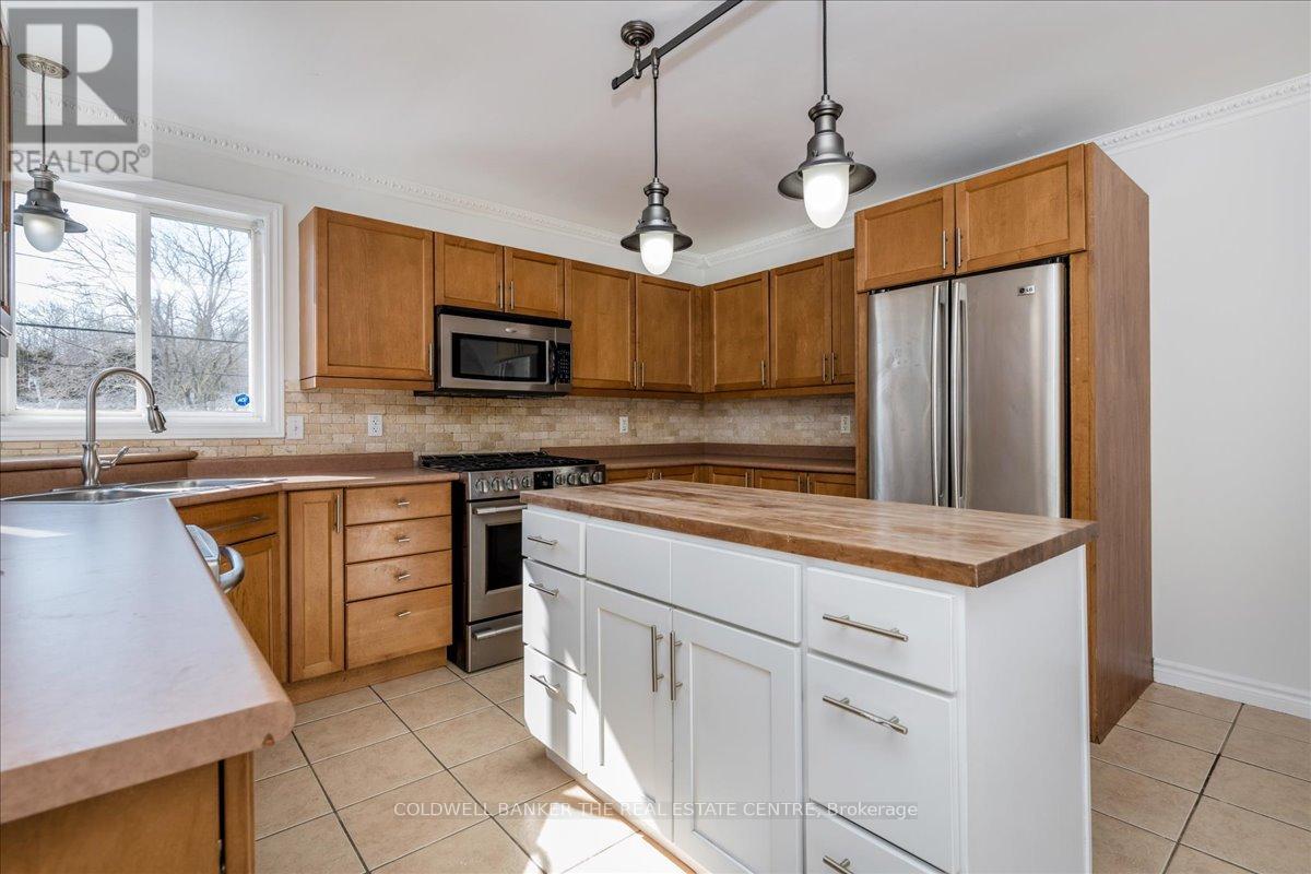 229 Sproule Drive, Barrie, Ontario  L4N 0P4 - Photo 12 - S13089702