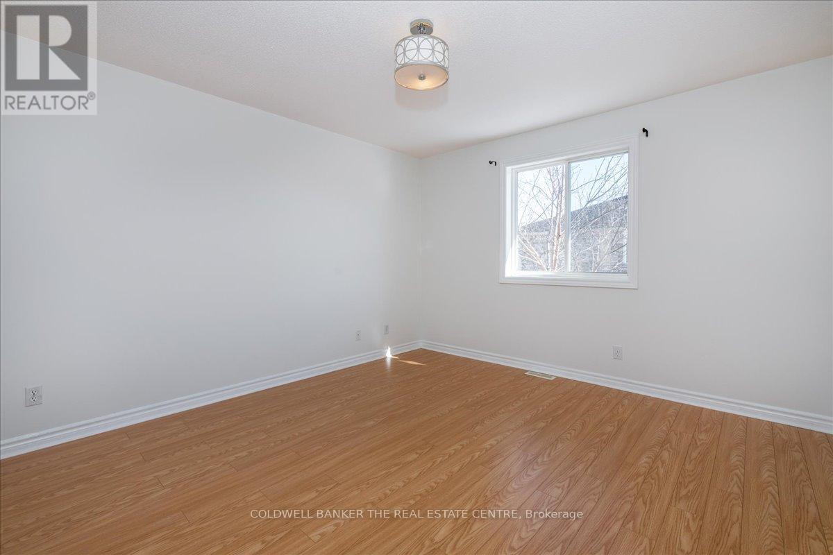 229 Sproule Drive, Barrie, Ontario  L4N 0P4 - Photo 14 - S13089702