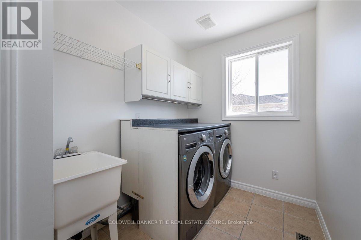 229 Sproule Drive, Barrie, Ontario  L4N 0P4 - Photo 22 - S13089702