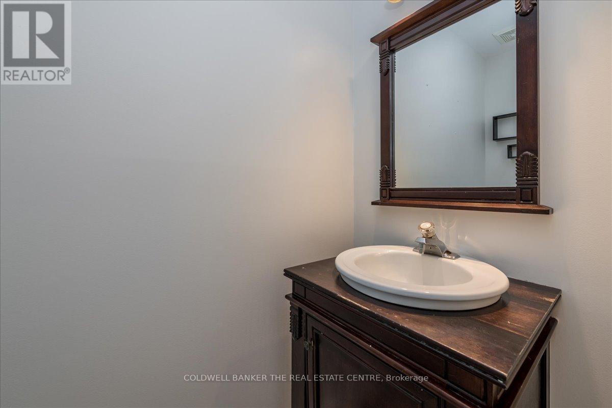 229 Sproule Drive, Barrie, Ontario  L4N 0P4 - Photo 7 - S13089702