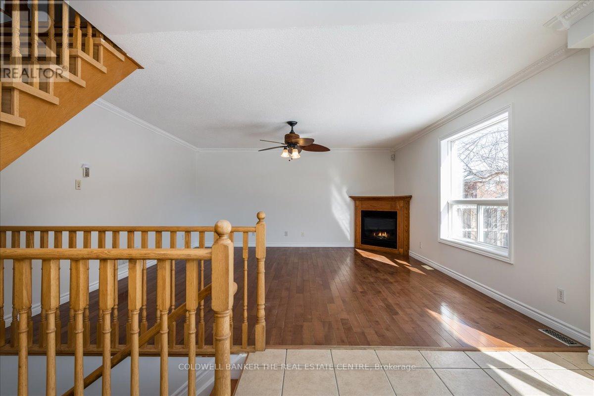 229 Sproule Drive, Barrie, Ontario  L4N 0P4 - Photo 9 - S13089702
