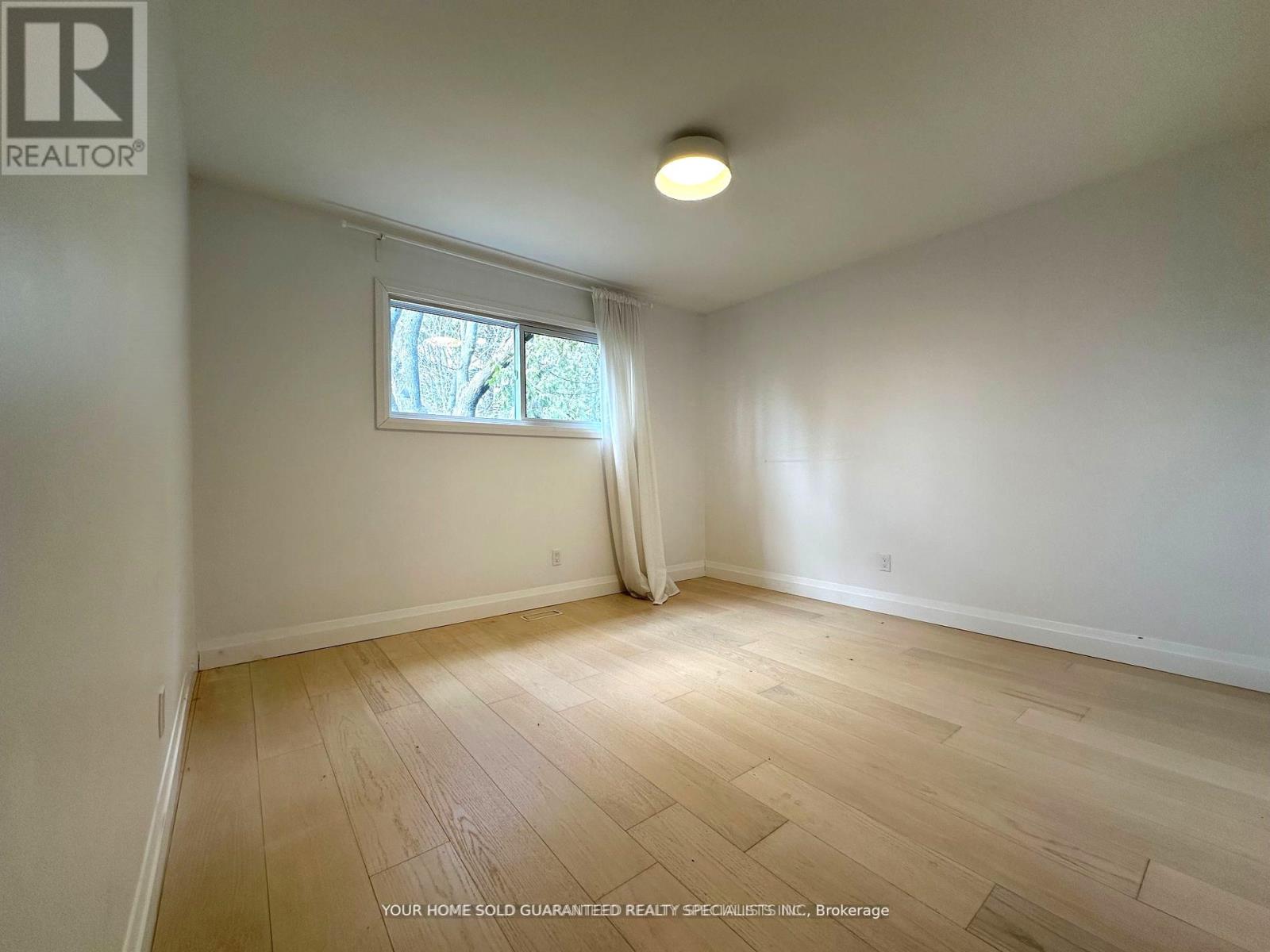 Main Floor - 36 Queen Street, Barrie (Codrington), Ontario  L4M 1Z1 - Photo 7 - S13089876