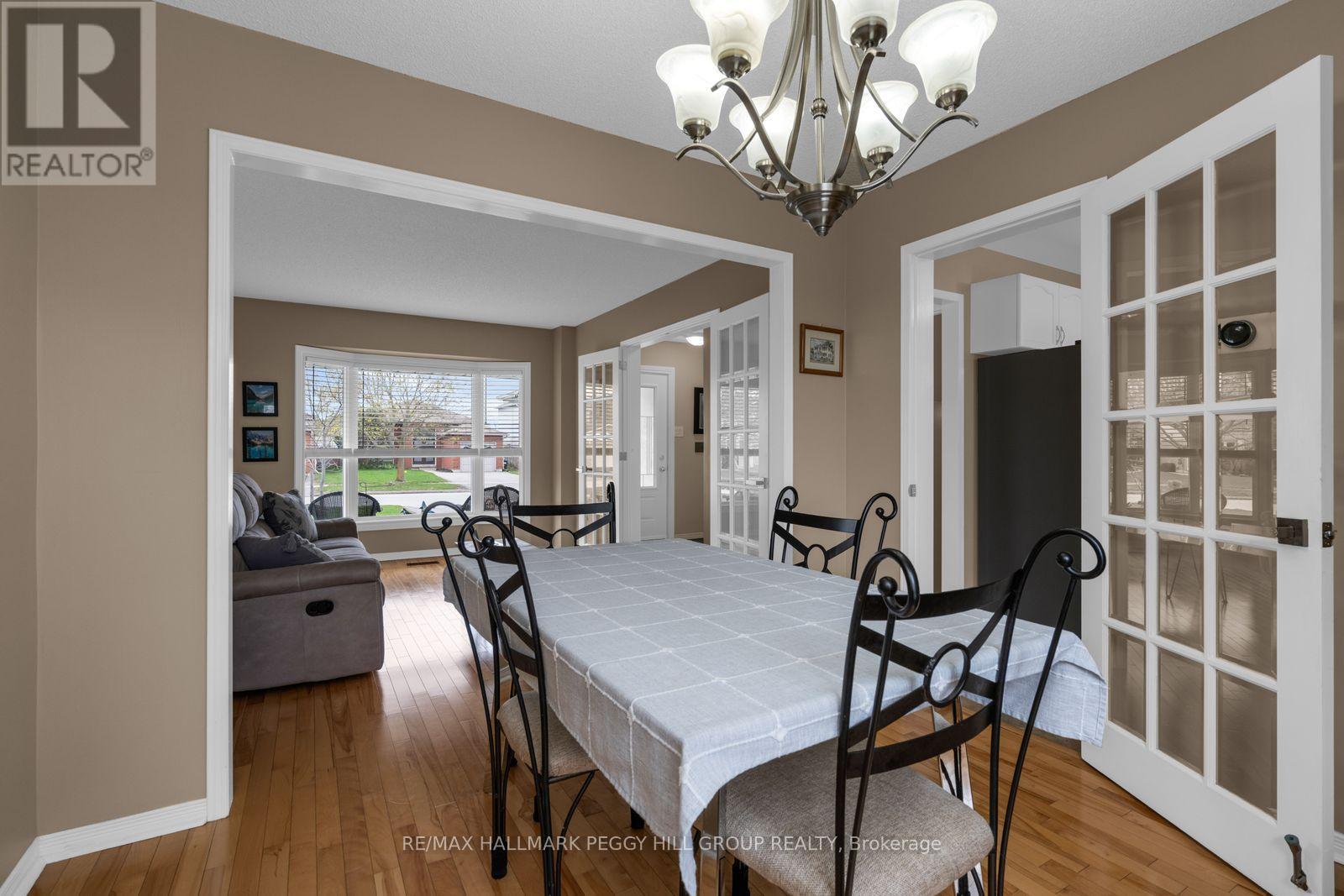 45 Ward Drive, Barrie, Ontario  L4N 7P2 - Photo 6 - S13089882