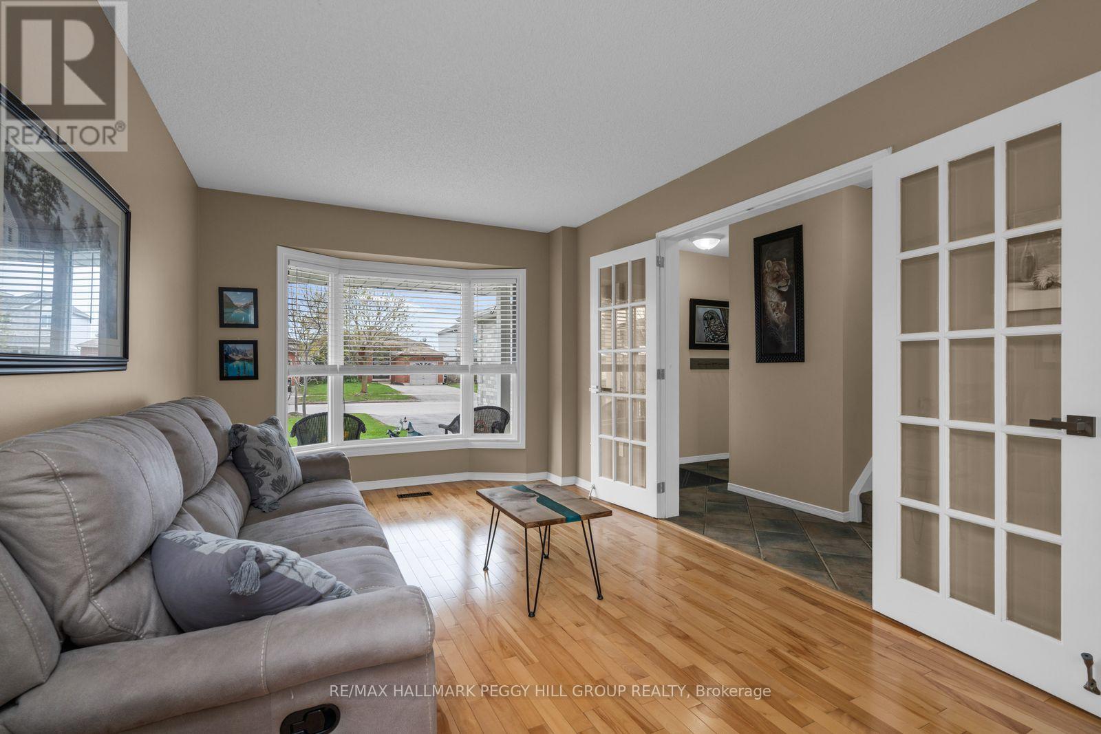 45 Ward Drive, Barrie, Ontario  L4N 7P2 - Photo 7 - S13089882