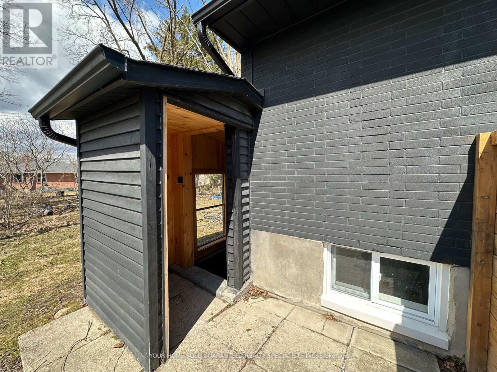 Basement - 36 Queen Street, Barrie, Ontario  L4M 1Z1 - Photo 2 - S13089904
