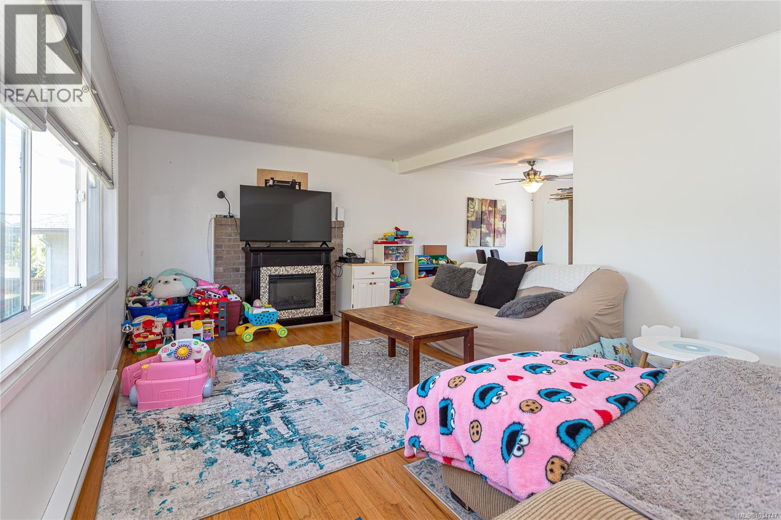 607 Fifth St, Nanaimo, British Columbia  V9R 1P7 - Photo 16 - 1034747