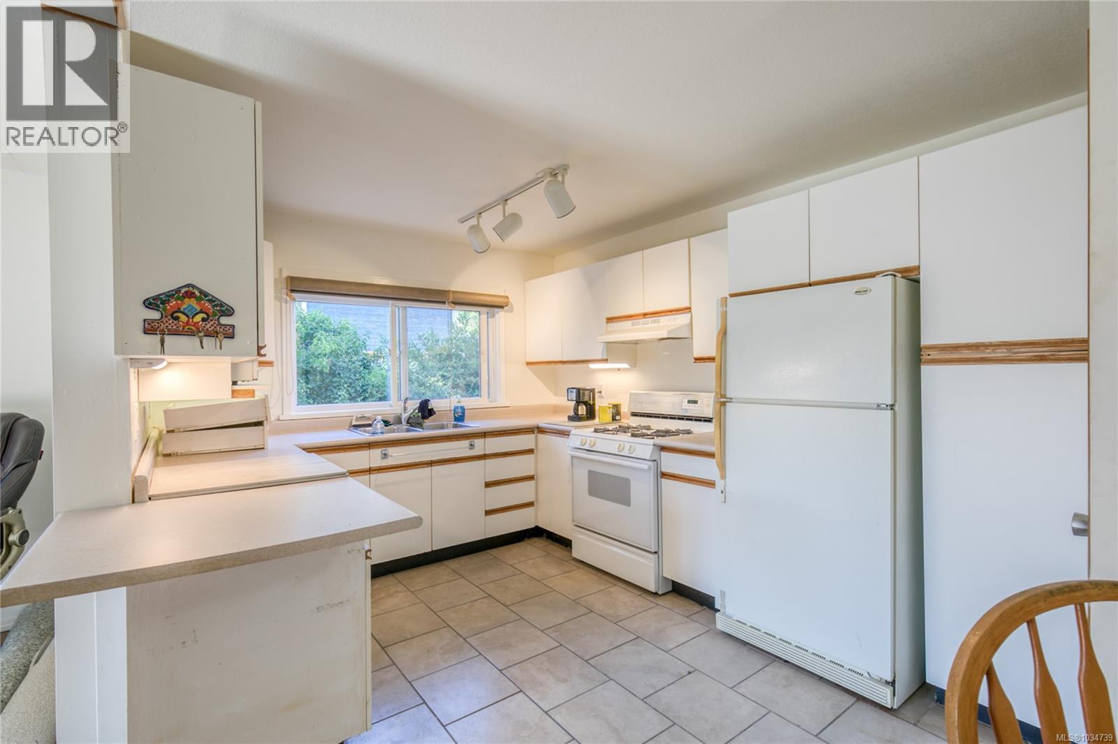 415 Machleary St, Nanaimo, British Columbia  V9R 2H1 - Photo 15 - 1034739