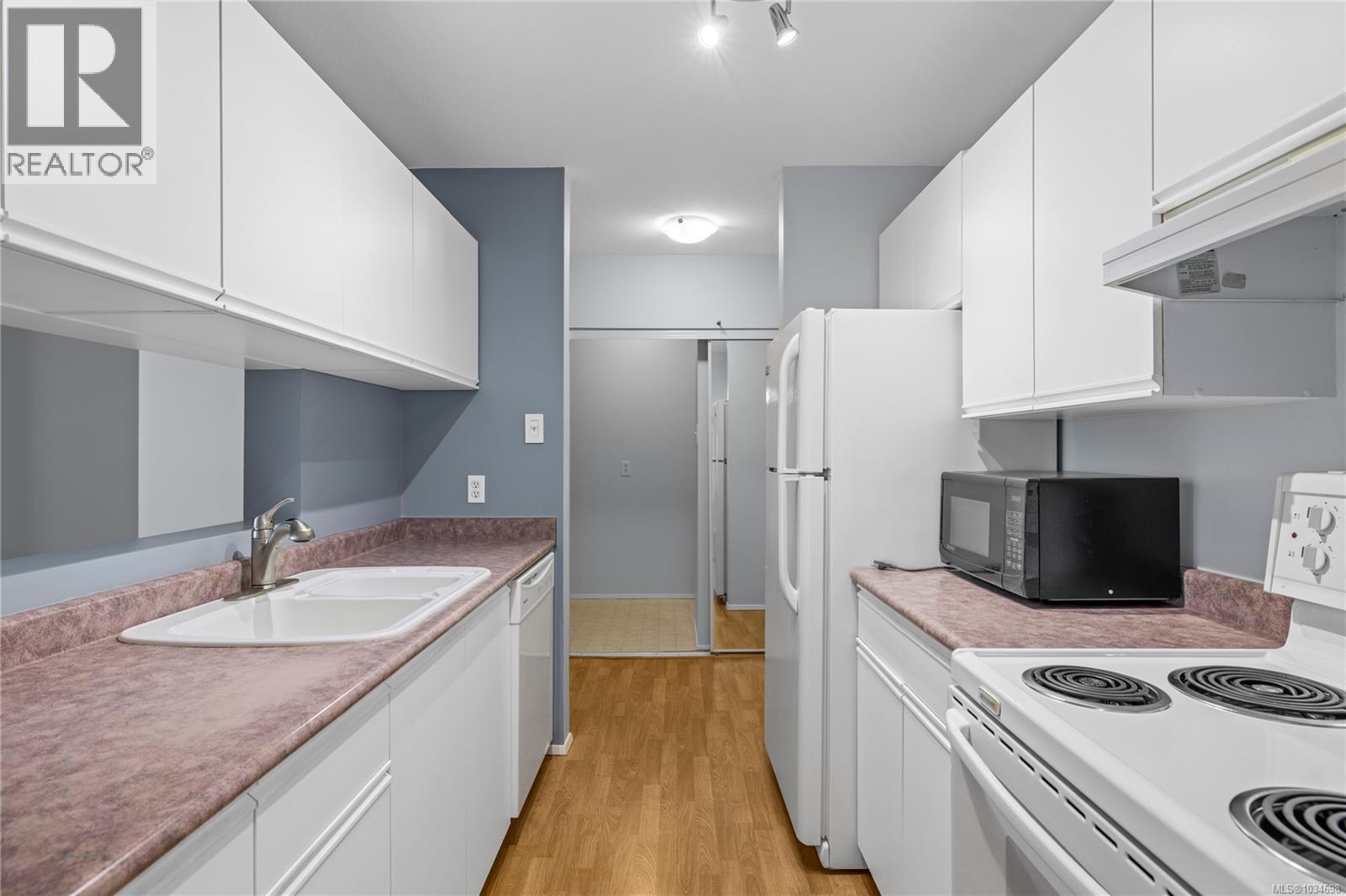 415 4971 Songbird Pl, Nanaimo, British Columbia  V9T 6L1 - Photo 10 - 1034698