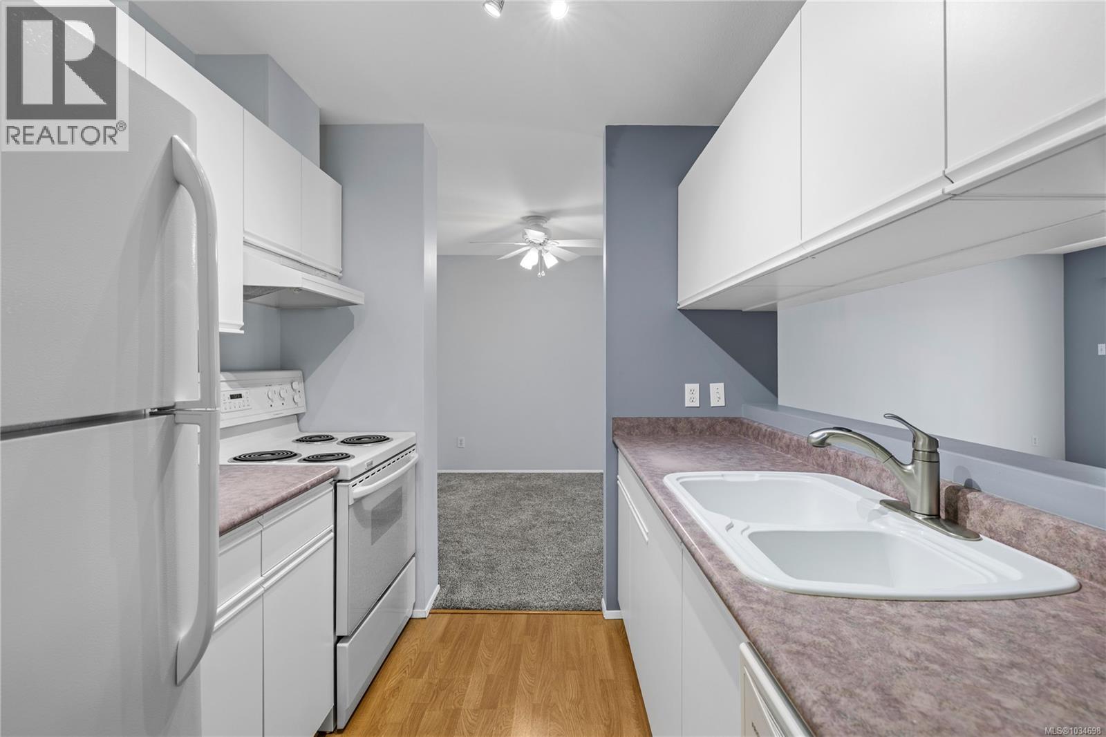415 4971 Songbird Pl, Nanaimo, British Columbia  V9T 6L1 - Photo 9 - 1034698