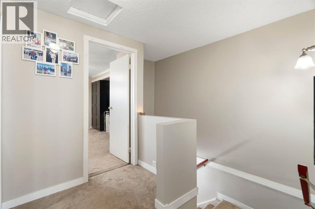 89 Bermuda Lane Nw, Calgary, Alberta  T3K 2K1 - Photo 18 - A2299379