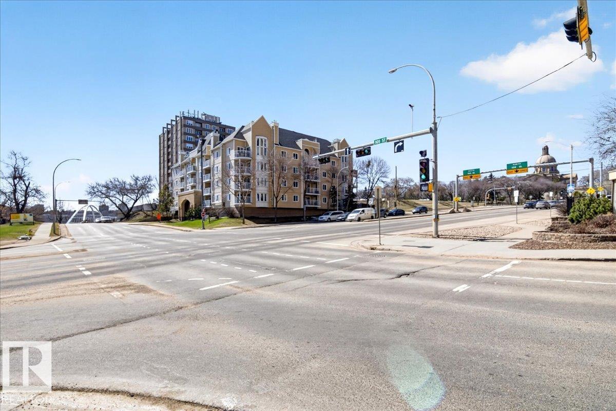 #701 9707 105 St Nw, Edmonton, Alberta  T5K 2Y4 - Photo 5 - E4485956