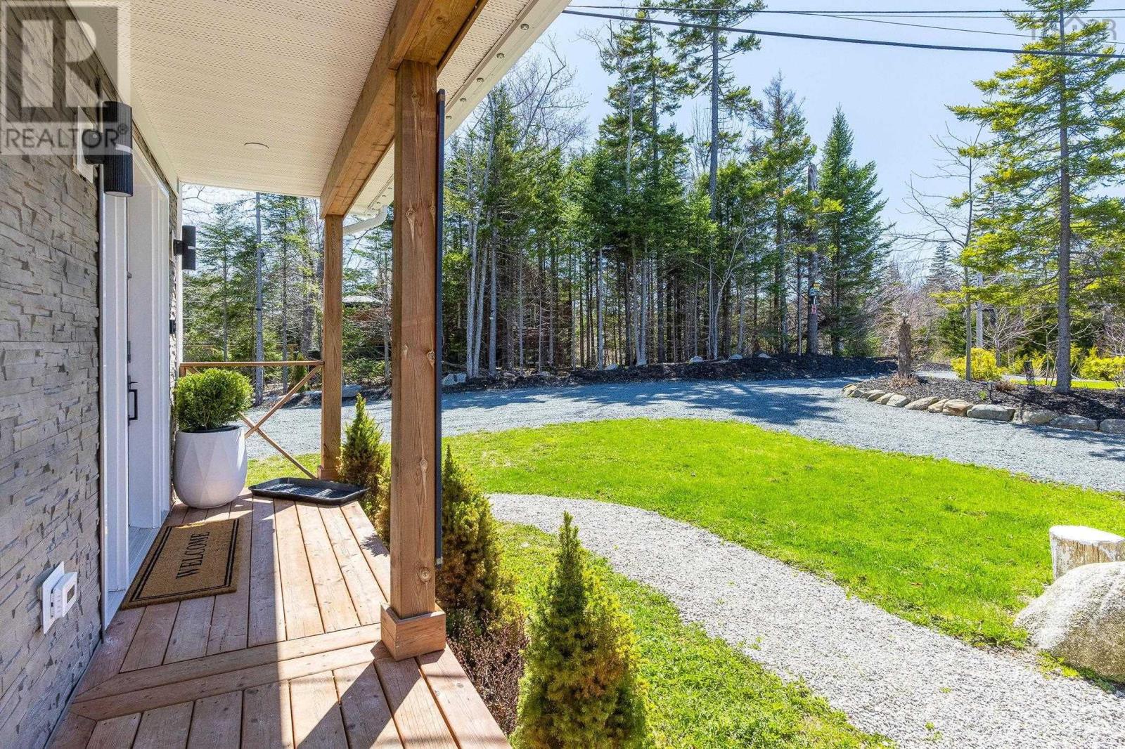 569 Lakecrest Drive, Middle Sackville, Nova Scotia  B4E 3L4 - Photo 4 - 202609872