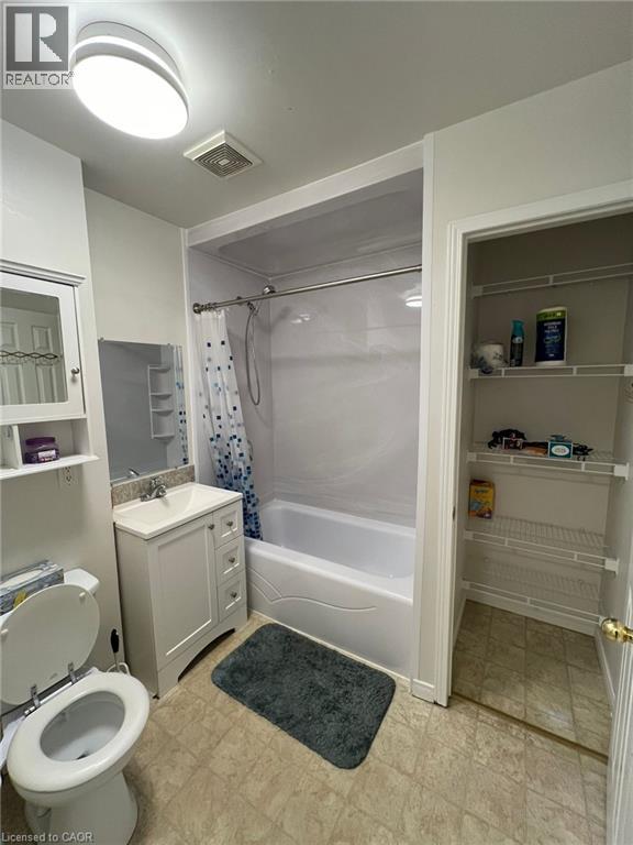 211 Veronica Drive Unit# A5, Kitchener, Ontario  N2A 2R8 - Photo 13 - 40827311