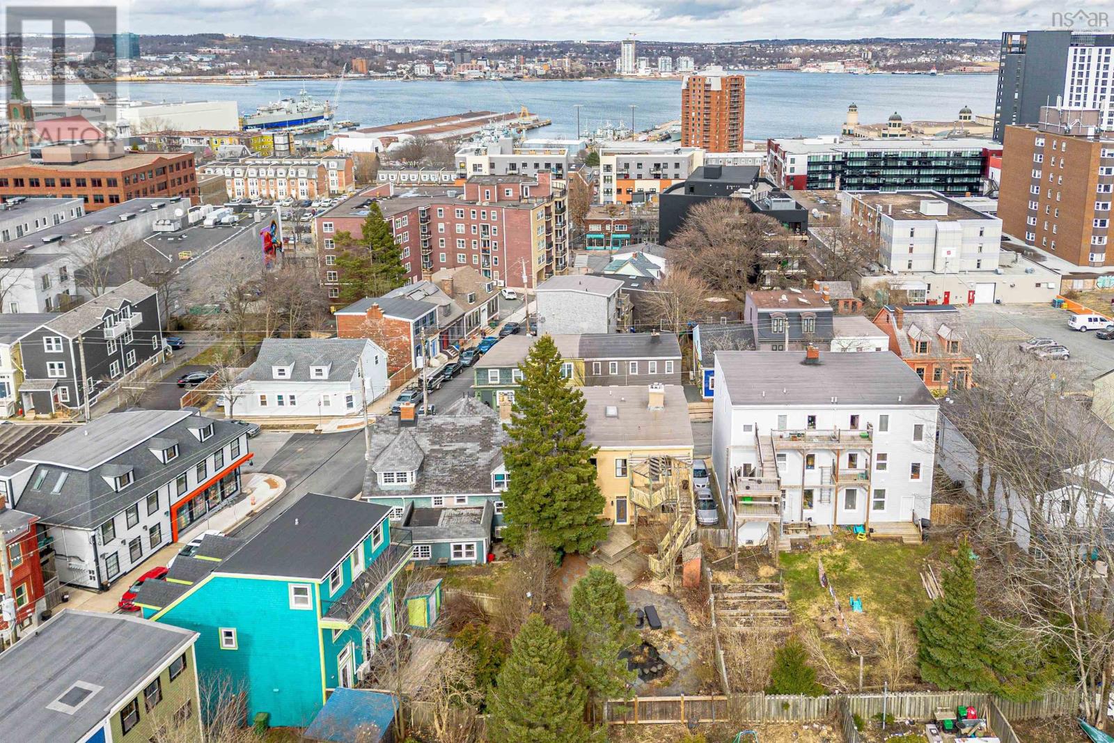 2048 Creighton Street, Halifax, Nova Scotia  B3K 3R2 - Photo 48 - 202603421