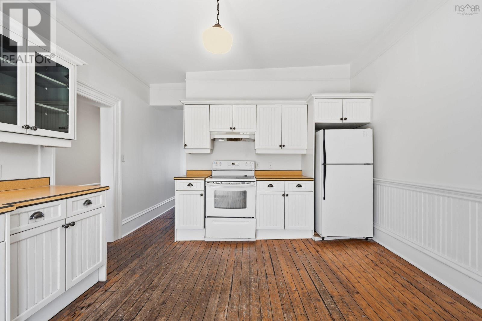 2048 Creighton Street, Halifax, Nova Scotia  B3K 3R2 - Photo 30 - 202603421