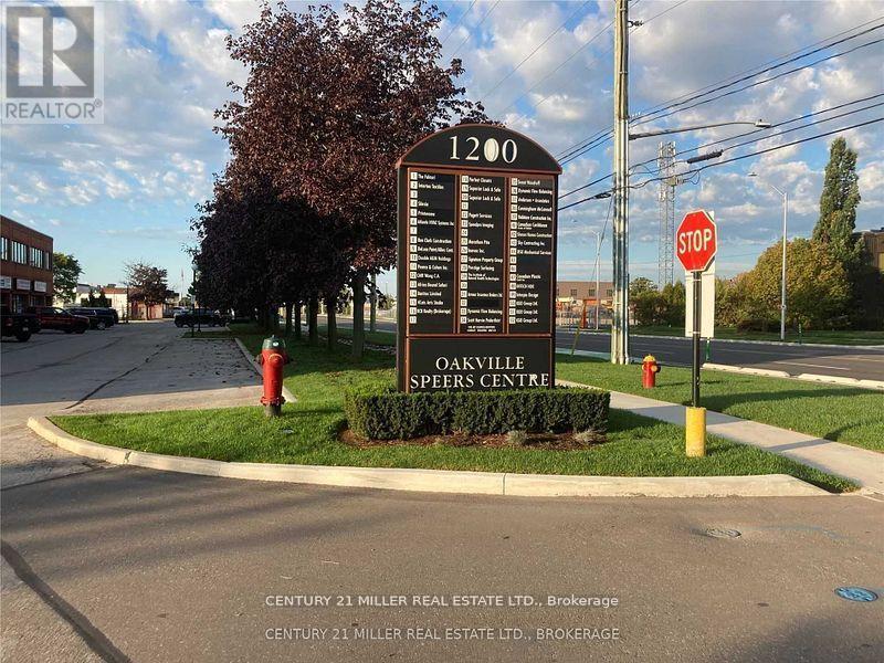 37 - 1200 Speers Road, Oakville, Ontario  L6L 1X4 - Photo 2 - W13089586