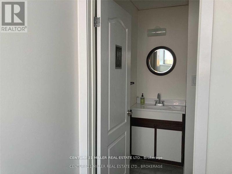 37 - 1200 Speers Road, Oakville, Ontario  L6L 1X4 - Photo 3 - W13089586
