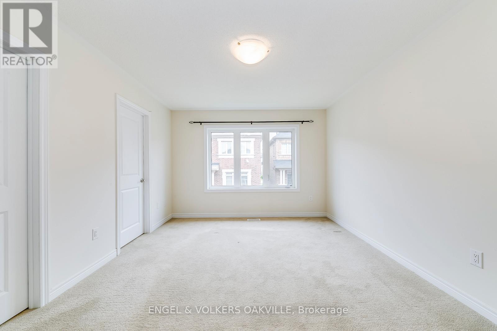 353 Leadwood Gate, Oakville, Ontario  L6M 1L7 - Photo 17 - W13089626