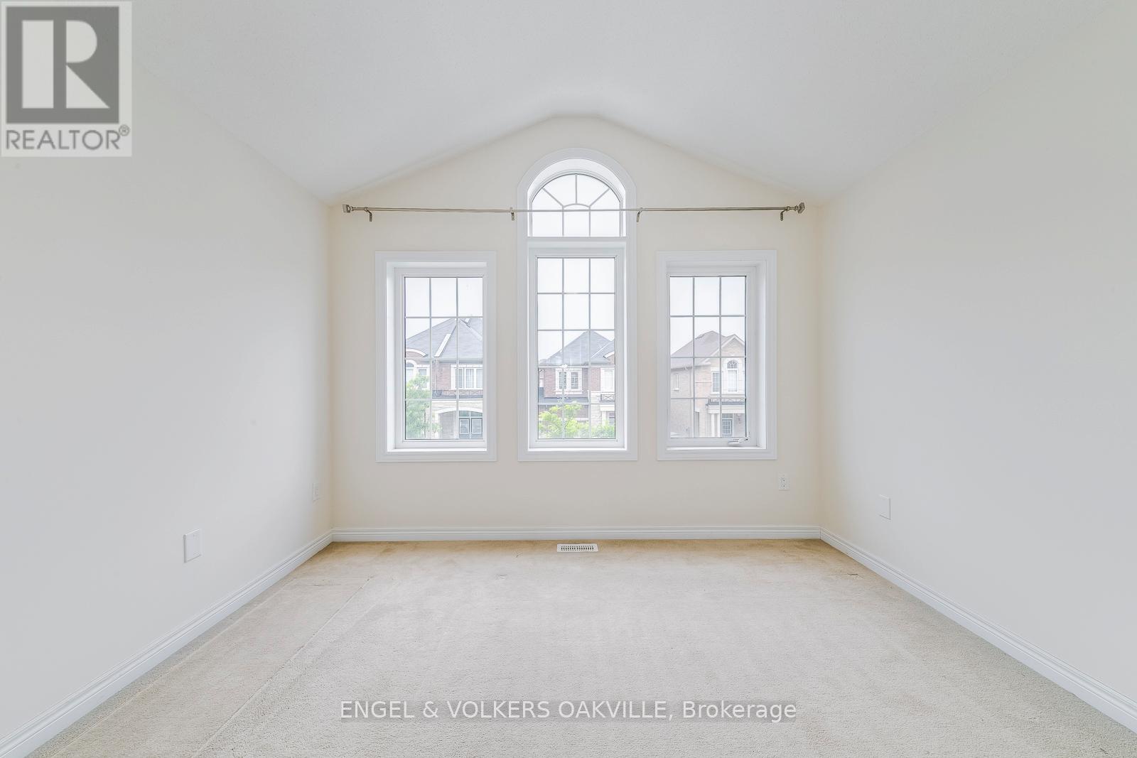 353 Leadwood Gate, Oakville, Ontario  L6M 1L7 - Photo 23 - W13089626