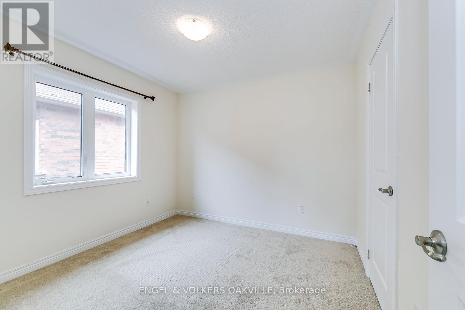 353 Leadwood Gate, Oakville, Ontario  L6M 1L7 - Photo 25 - W13089626