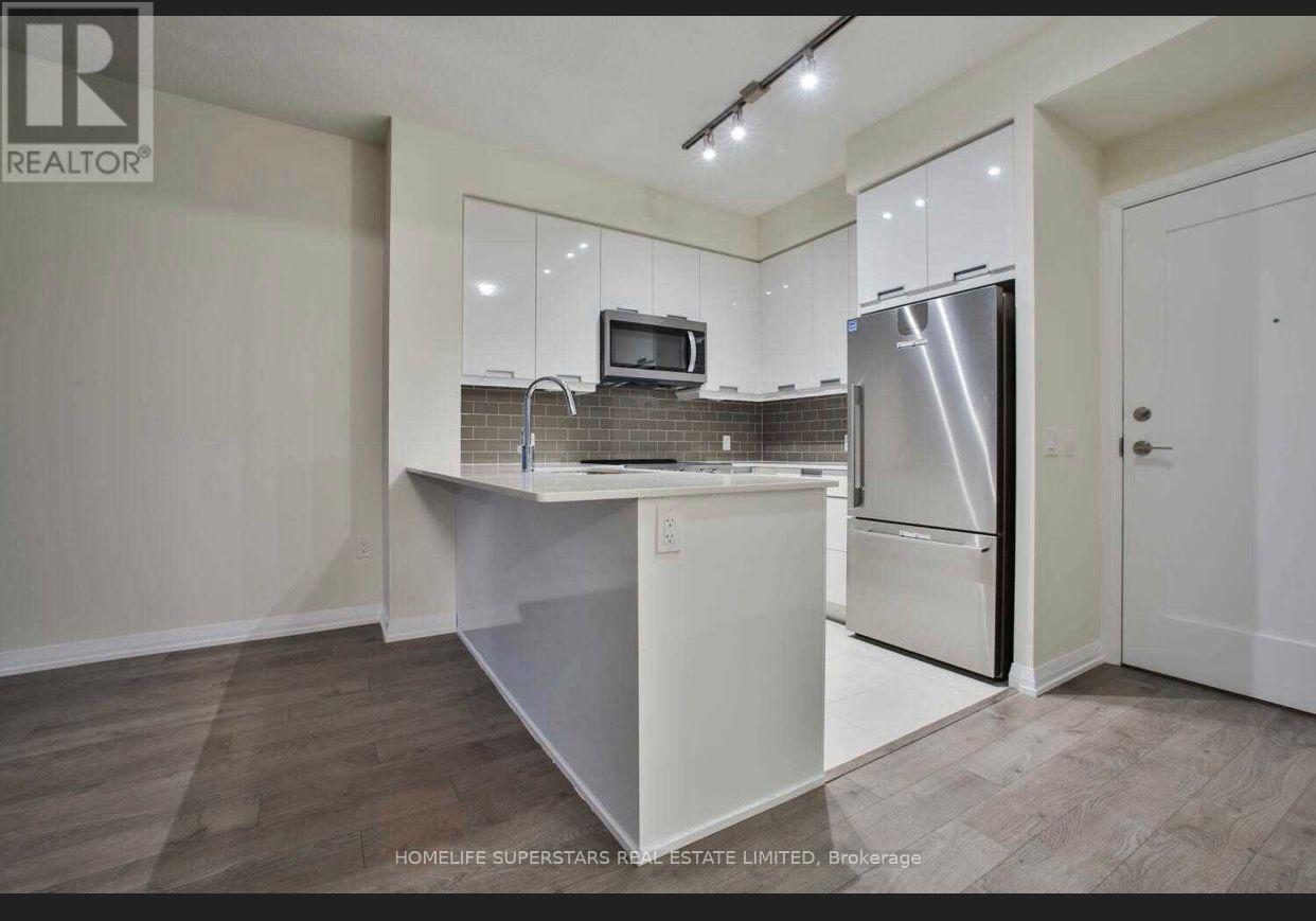 1004 - 65 Watergarden Drive, Mississauga, Ontario  L5R 1B2 - Photo 12 - W13089632