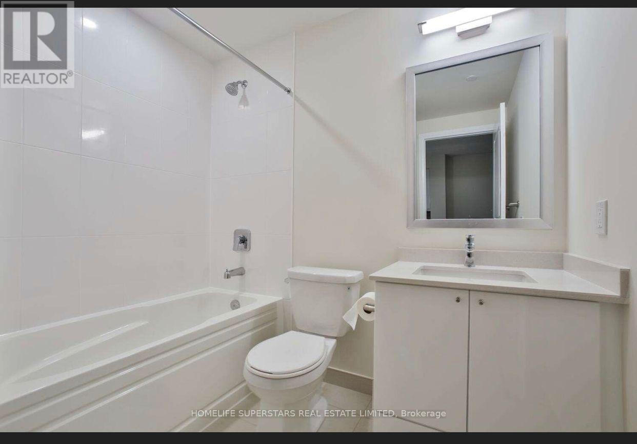 1004 - 65 Watergarden Drive, Mississauga, Ontario  L5R 1B2 - Photo 7 - W13089632