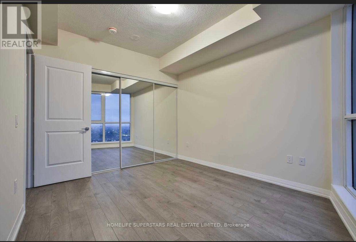 1004 - 65 Watergarden Drive, Mississauga, Ontario  L5R 1B2 - Photo 8 - W13089632